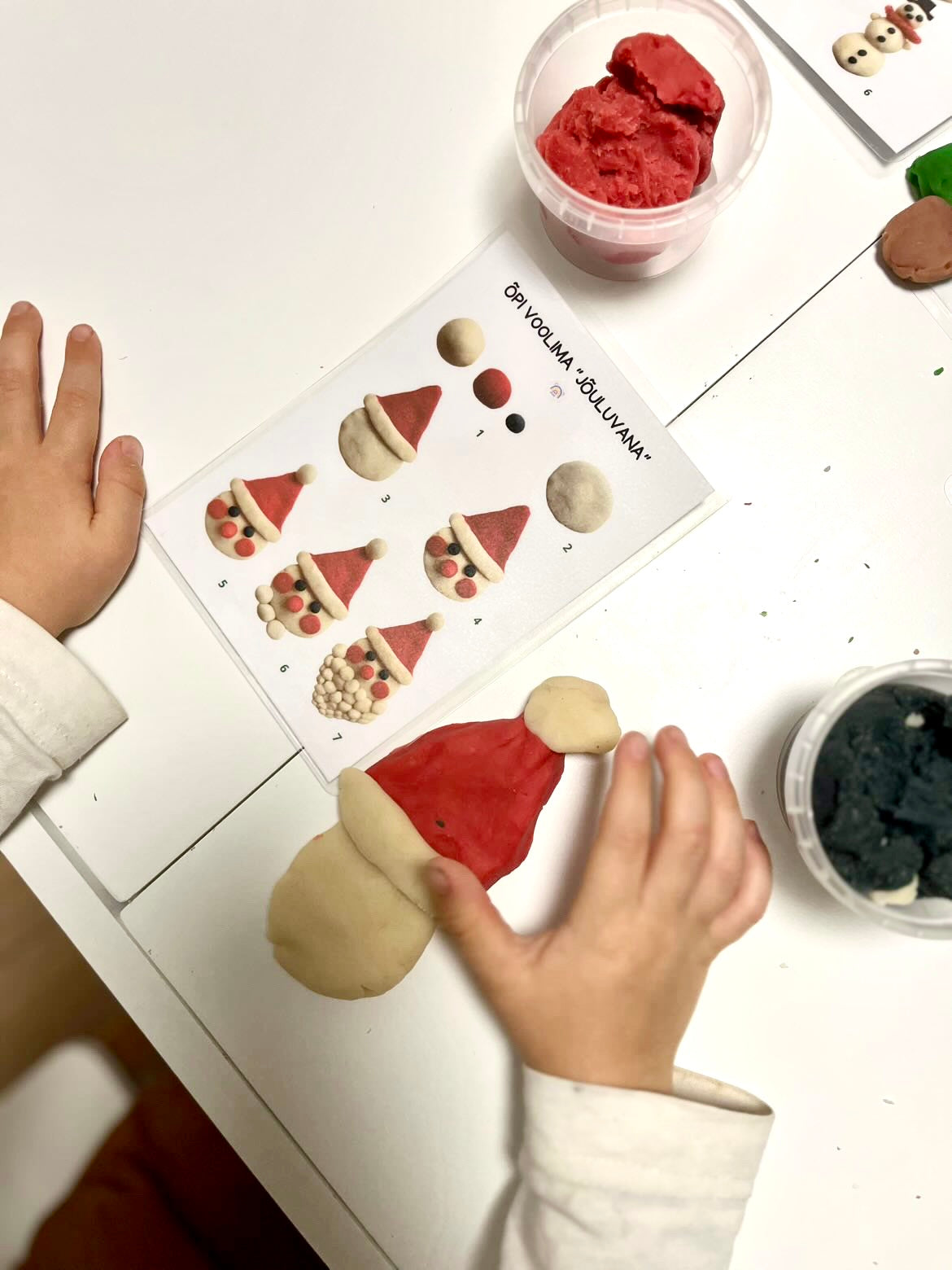 Jõuluteemaline voolimiskomplekt