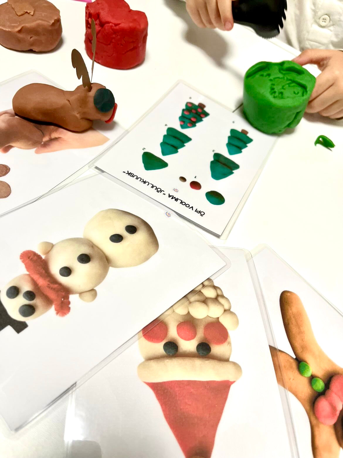 Jõuluteemaline voolimiskomplekt